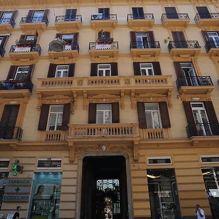 B&B Residenza Via Dei Mille Neapol Exteriér fotografie